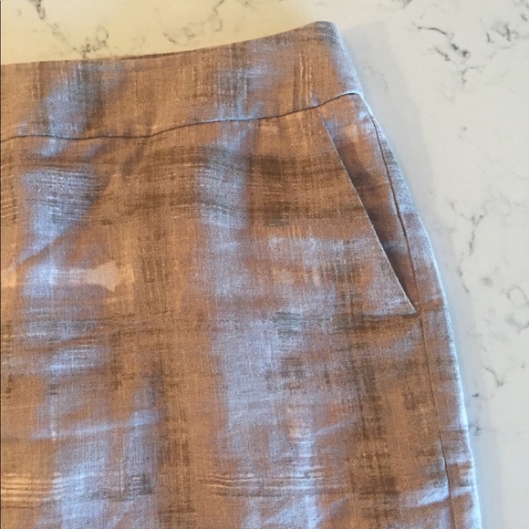 Ann Taylor Loft Pencil Skirt - Picture 5 of 6